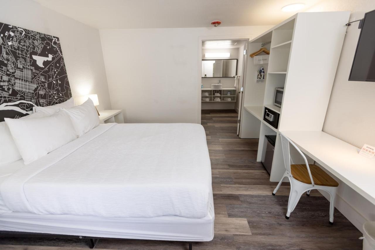 Golden Isles Inn & Suites Brunswick Εξωτερικό φωτογραφία