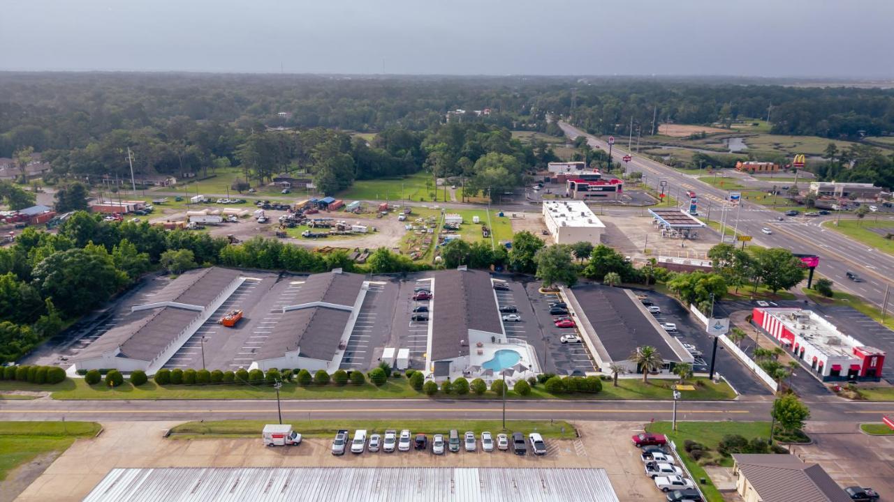 Golden Isles Inn & Suites Brunswick Εξωτερικό φωτογραφία