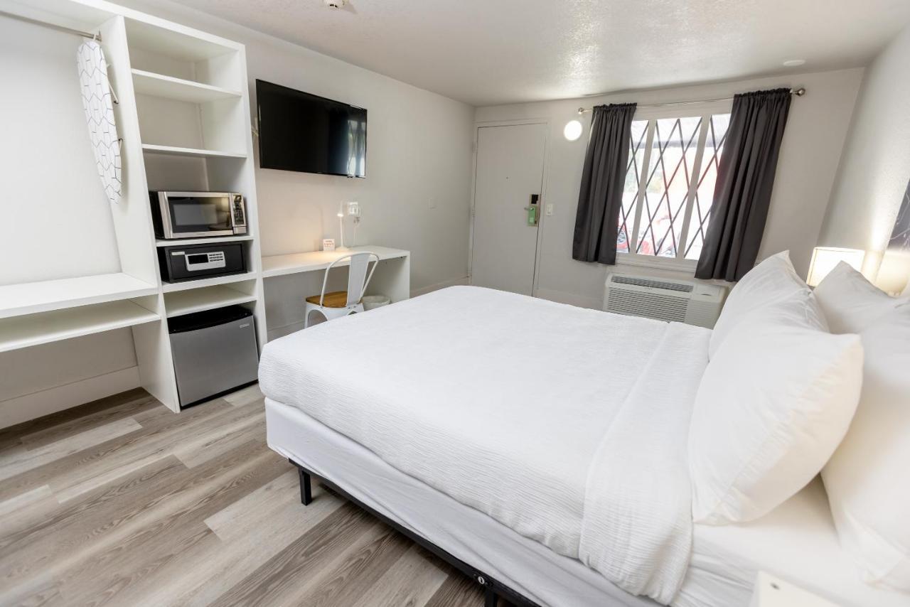 Golden Isles Inn & Suites Brunswick Εξωτερικό φωτογραφία