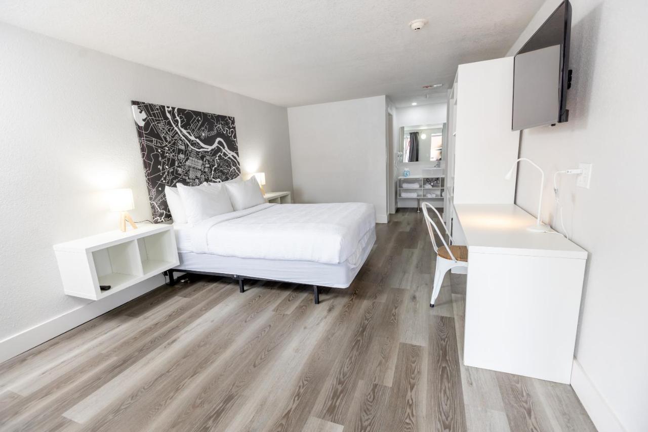 Golden Isles Inn & Suites Brunswick Εξωτερικό φωτογραφία