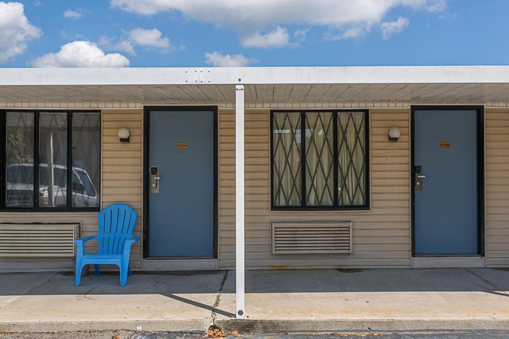 Golden Isles Inn & Suites Brunswick Εξωτερικό φωτογραφία